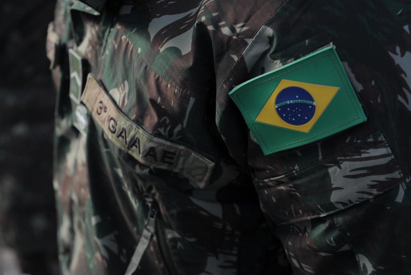 Exército Brasileiro oferta oportunidades em processo seletivo com 7 vagas, veja o passo a passo das inscrições abertas até 16 de novembro