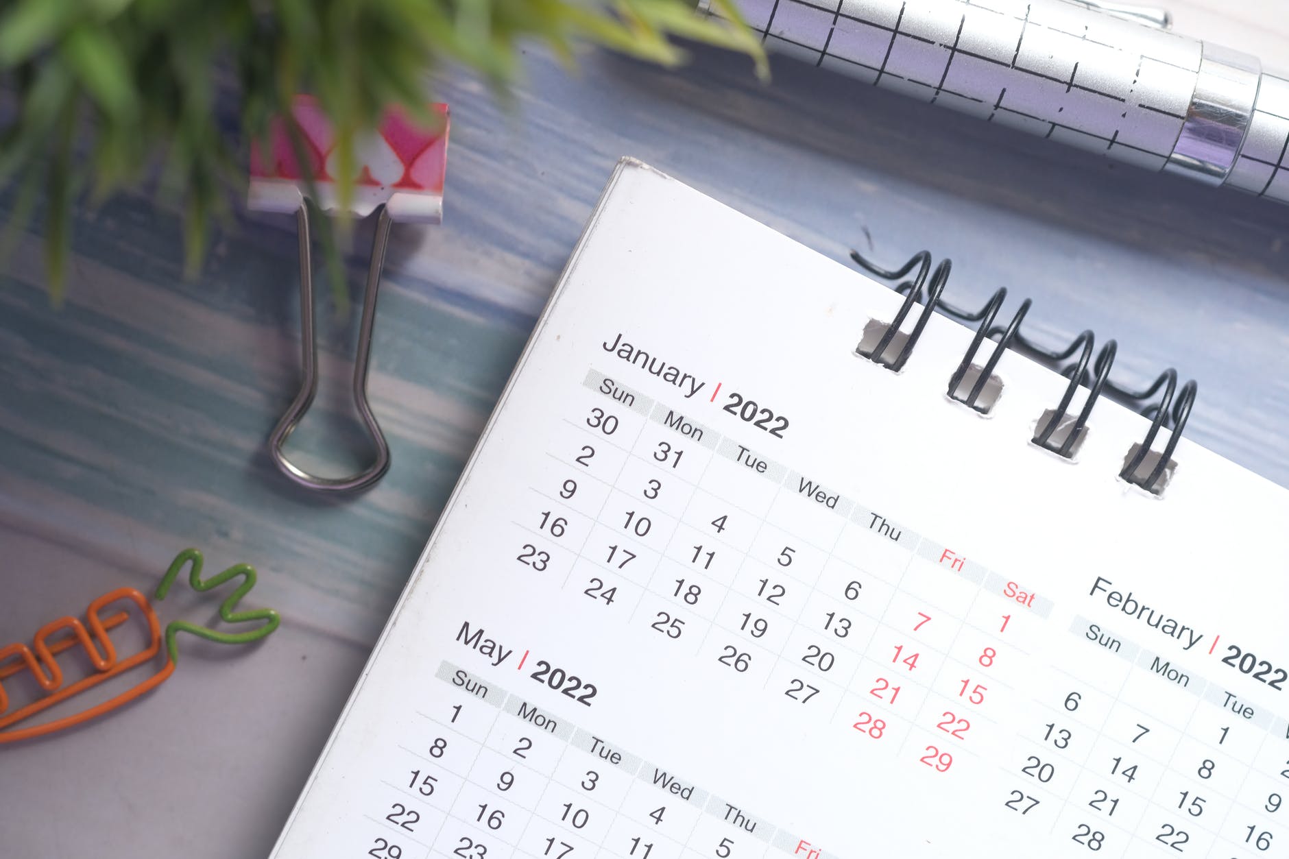 Confira todos os feriados nacionais de 2022, com 12 datas e programe-se para o ano que está chegando. Veja o calendário completo.