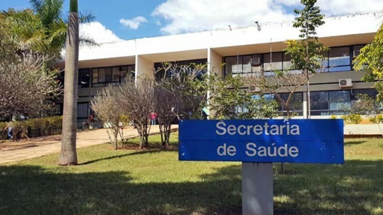 Concurso SES DF (Secretaria de Estado da Saúde do Distrito Federal) está ofertando mais de 4 mil vagas para diferentes cargos, confira.