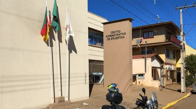 Concurso Prefeitura de Ernestina, no Rio Grande do Sul, abre oportunidades para diferentes níveis de escolaridade. Confira como concorrer.